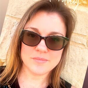 Meet your Posher, Kaci